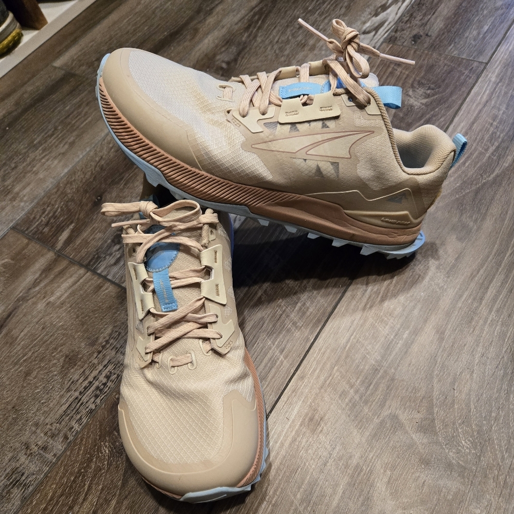 NEW Altra Lone Peak 7 Worn ONE TIME